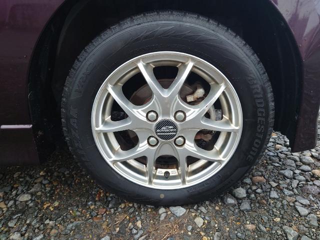 まだまだ残り溝あります♪タイヤサイズは１５５−６０−１４　ＢＳ製です♪