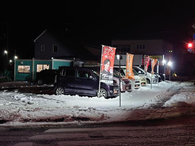 シボレートレイルブレイザー ＬＴＺ　４ＷＤ　シートヒーター　ＥＴＣ　ルーフレール　ＡＢＳ　エアコン　キーレスエントリー　パワーステアリング　ムーンルーフ　電動格納ミラー　黒革シート　パワーシート　ＨＩＤヘッドライト　サンルーフ（4枚目）