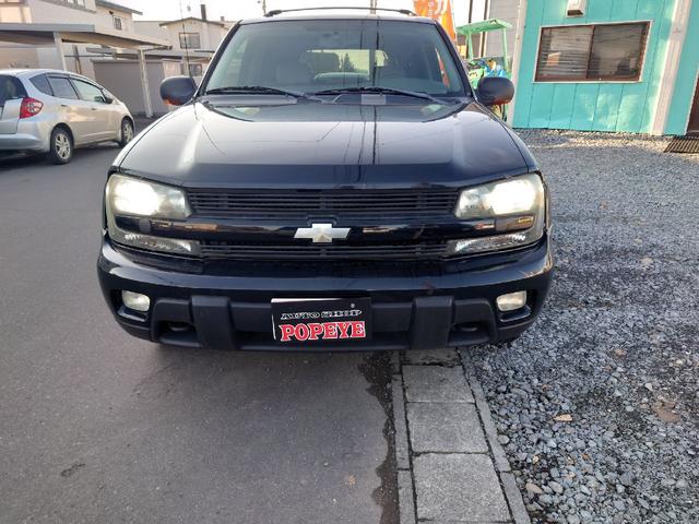 シボレートレイルブレイザー ＬＴＺ　４ＷＤ　シートヒーター　ＥＴＣ　ルーフレール　ＡＢＳ　エアコン　キーレスエントリー　パワーステアリング　ムーンルーフ　電動格納ミラー　黒革シート　パワーシート　ＨＩＤヘッドライト　サンルーフ（11枚目）