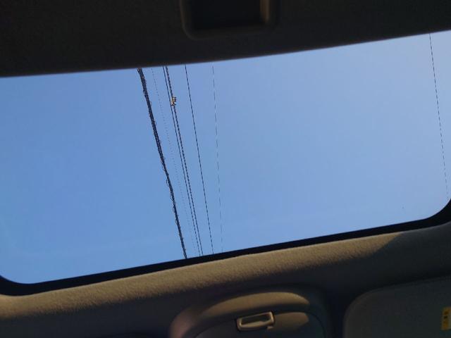 シボレートレイルブレイザー ＬＴＺ　４ＷＤ　シートヒーター　ＥＴＣ　ルーフレール　ＡＢＳ　エアコン　キーレスエントリー　パワーステアリング　ムーンルーフ　電動格納ミラー　黒革シート　パワーシート　ＨＩＤヘッドライト　サンルーフ（36枚目）