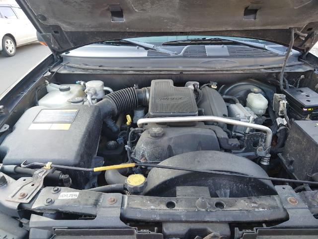 シボレートレイルブレイザー ＬＴＺ　４ＷＤ　シートヒーター　ＥＴＣ　ルーフレール　ＡＢＳ　エアコン　キーレスエントリー　パワーステアリング　ムーンルーフ　電動格納ミラー　黒革シート　パワーシート　ＨＩＤヘッドライト　サンルーフ（44枚目）