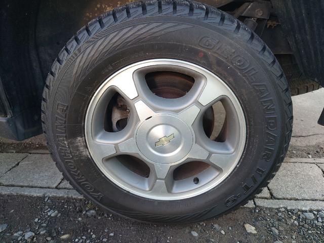 シボレートレイルブレイザー ＬＴＺ　４ＷＤ　シートヒーター　ＥＴＣ　ルーフレール　ＡＢＳ　エアコン　キーレスエントリー　パワーステアリング　ムーンルーフ　電動格納ミラー　黒革シート　パワーシート　ＨＩＤヘッドライト　サンルーフ（48枚目）