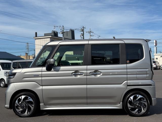 スペーシアカスタム ハイブリッドＸＳターボ　４ＷＤ　☆コネクト対応ナビ☆（8枚目）