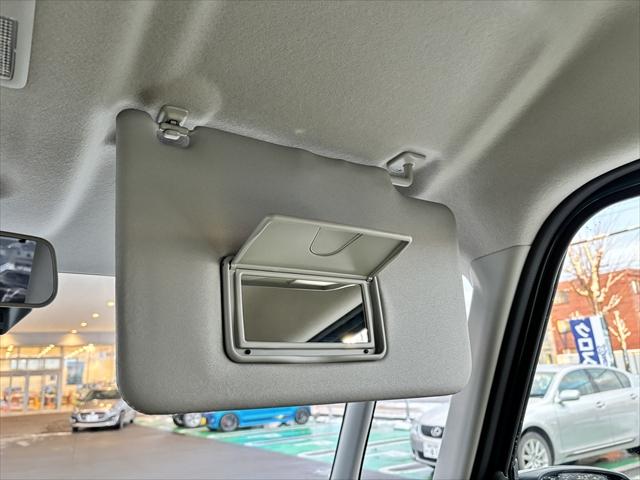 スペーシア ギア　ＨＹＢＲＩＤ　ＸＺ　４ＷＤ　☆コネクト対応全方位ナビ☆（30枚目）