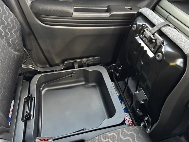 スペーシア ギア　ＨＹＢＲＩＤ　ＸＺ　４ＷＤ　☆コネクト対応全方位ナビ☆（32枚目）