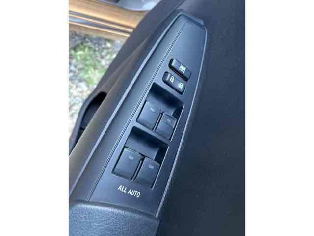 カローラフィールダー １．５Ｇ　エアロツアラー　４ＷＤ　ドライブレコーダー　ＥＴＣ　純正エアロ　純正アルミホイール　スマートキー　電動格納ミラー　ＣＶＴ　衝突安全ボディ　ＡＢＳ　ＥＳＣ　ＣＤ　エアコン　パワーステアリング　パワーウィンドウ（10枚目）