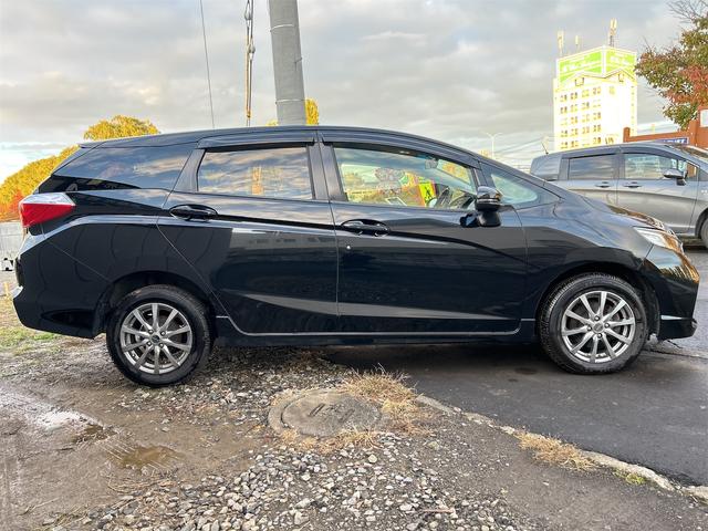 シャトル G 4WD ドライブレコーダー ETC バックカメラ ナビ フルセグTV  エンジンスターター 社外アルミホイール オートライト スマートキー アイドリングストップ チップアップシート 盗難防止システム(13枚目)