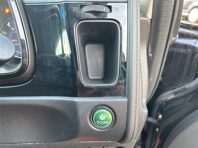 シャトル G 4WD ドライブレコーダー ETC バックカメラ ナビ フルセグTV  エンジンスターター 社外アルミホイール オートライト スマートキー アイドリングストップ チップアップシート 盗難防止システム(25枚目)