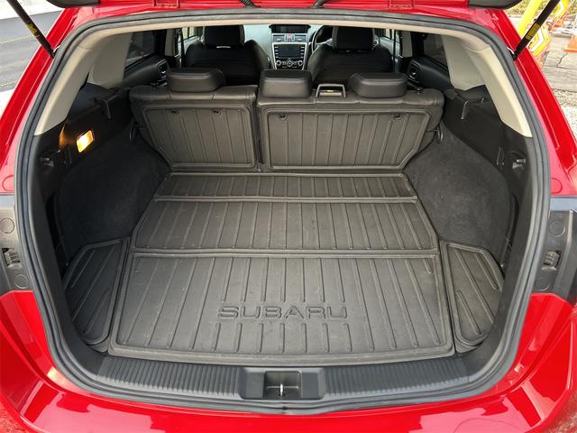 レヴォーグ 2.0GT-Sアイサイト 純正STI18インチアルミ ナビ TV バックカメラ ETC 衝突被害軽減システム オートクルーズコントロール レーンアシスト LEDアクセサリライナー レザーシート シートヒーター パワーシート(18枚目)