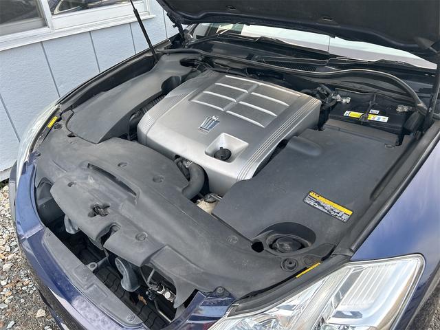 クラウン ロイヤルサルーンｉ－ＦｏｕｒスペシャルナビＰ　中古冬タイヤ・ホイールセット付き　オートクルーズコントロール　純正ナビ　フルセグＴＶ　バックカメラ　ＥＴＣ　１６インチアルミホイール　スマートキー（28枚目）