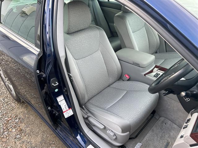 クラウン ロイヤルサルーンｉ－ＦｏｕｒスペシャルナビＰ　中古冬タイヤ・ホイールセット付き　オートクルーズコントロール　純正ナビ　フルセグＴＶ　バックカメラ　ＥＴＣ　１６インチアルミホイール　スマートキー（49枚目）