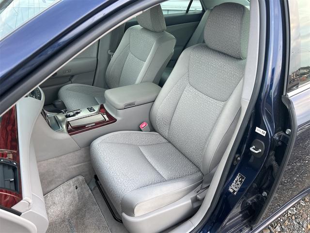 クラウン ロイヤルサルーンｉ－ＦｏｕｒスペシャルナビＰ　中古冬タイヤ・ホイールセット付き　オートクルーズコントロール　純正ナビ　フルセグＴＶ　バックカメラ　ＥＴＣ　１６インチアルミホイール　スマートキー（55枚目）