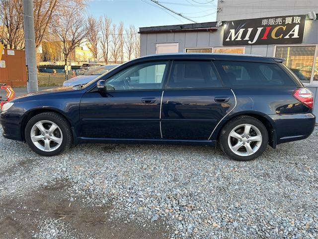 レガシィツーリングワゴン ２．０ｉ　アドバンテージライン　４ＷＤ　冬タイヤ付き　ナビ　ＴＶ　運転席パワーシート　プッシュスタート　スマートキー　スペアキー　盗難防止システム　衝突安全ボディ　ＣＤ（15枚目）