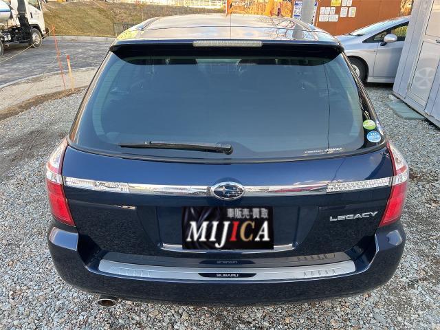 レガシィツーリングワゴン ２．０ｉ　アドバンテージライン　４ＷＤ　冬タイヤ付き　ナビ　ＴＶ　運転席パワーシート　プッシュスタート　スマートキー　スペアキー　盗難防止システム　衝突安全ボディ　ＣＤ（17枚目）