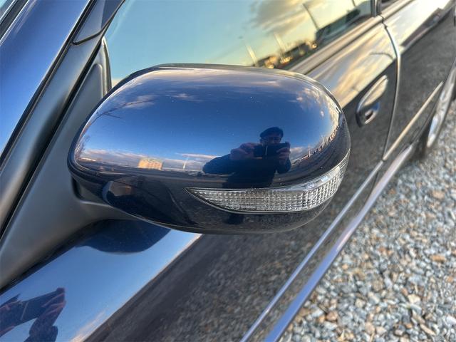 レガシィツーリングワゴン ２．０ｉ　アドバンテージライン　４ＷＤ　冬タイヤ付き　ナビ　ＴＶ　運転席パワーシート　プッシュスタート　スマートキー　スペアキー　盗難防止システム　衝突安全ボディ　ＣＤ（34枚目）