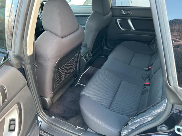 レガシィツーリングワゴン ２．０ｉ　アドバンテージライン　４ＷＤ　冬タイヤ付き　ナビ　ＴＶ　運転席パワーシート　プッシュスタート　スマートキー　スペアキー　盗難防止システム　衝突安全ボディ　ＣＤ（56枚目）