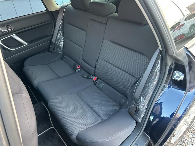 レガシィツーリングワゴン ２．０ｉ　アドバンテージライン　４ＷＤ　冬タイヤ付き　ナビ　ＴＶ　運転席パワーシート　プッシュスタート　スマートキー　スペアキー　盗難防止システム　衝突安全ボディ　ＣＤ（57枚目）