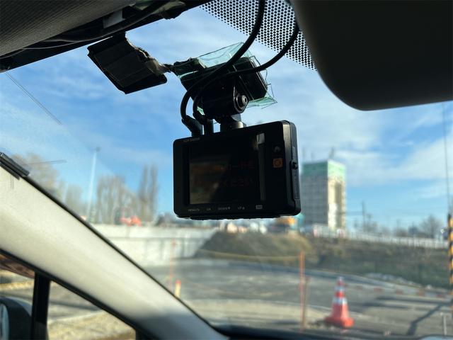 レヴォーグ 1.6GT-Sアイサイト 4WD LEDアクセサリライナー 前後ドライブレコーダー ナビ TV バックカメラ オートクルーズコントロール レーンアシスト 衝突被害軽減システム アルミホイール LEDヘッドランプ パワーシート(8枚目)