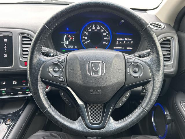 ヴェゼル ハイブリッドX・Lパッケージ 4WD 前後ドライブレコーダー ETC バックカメラ オートクルーズコントロール 衝突被害軽減システム ナビ TV オートライト LEDヘッドランプ 純正アルミホイール スマートキー シートヒーター(3枚目)