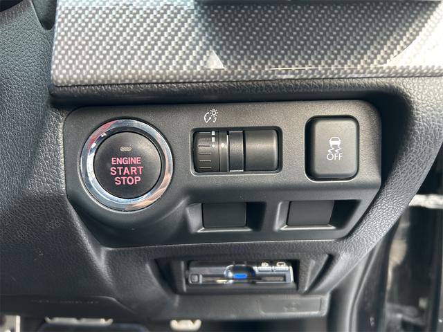 レヴォーグ １．６ＧＴ－Ｓアイサイト　４ＷＤ　夏冬タイヤ付き　保証付き　前後ドライブレコーダー　ナビ　ＴＶ　バックカメラ　ＥＴＣ　オートクルーズコントロール　レーンアシスト　衝突被害軽減システム　ＬＥＤヘッドランプ　スマートキー（8枚目）