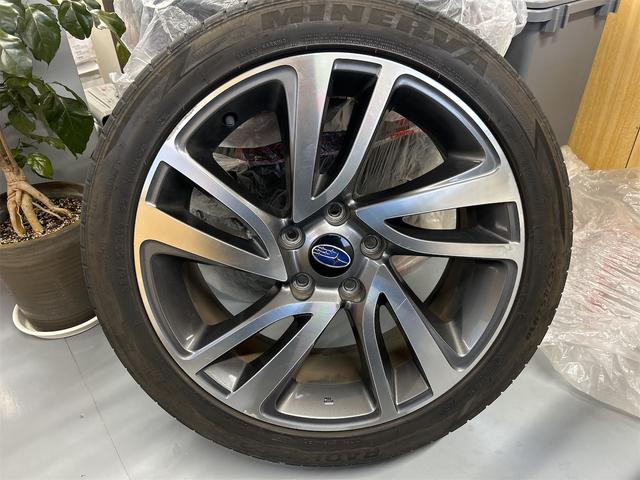 レヴォーグ １．６ＧＴ－Ｓアイサイト　４ＷＤ　夏冬タイヤ付き　保証付き　前後ドライブレコーダー　ナビ　ＴＶ　バックカメラ　ＥＴＣ　オートクルーズコントロール　レーンアシスト　衝突被害軽減システム　ＬＥＤヘッドランプ　スマートキー（19枚目）