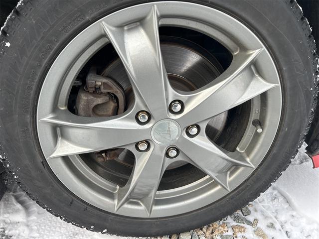 レヴォーグ １．６ＧＴ－Ｓアイサイト　４ＷＤ　夏冬タイヤ付き　保証付き　前後ドライブレコーダー　ナビ　ＴＶ　バックカメラ　ＥＴＣ　オートクルーズコントロール　レーンアシスト　衝突被害軽減システム　ＬＥＤヘッドランプ　スマートキー（33枚目）