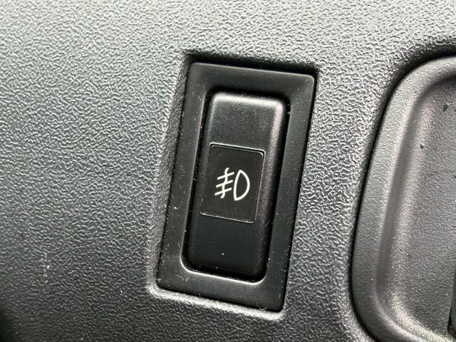 ファンカーゴ X HDDナビ/エンジンスターター/社外アルミ/4WD/LEDバルブ/Bluetooth/バックカメラ/キーレス(51枚目)