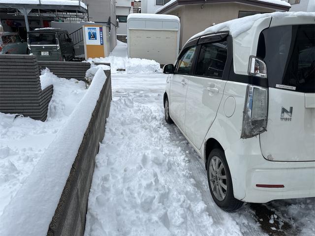 Ｎ－ＷＧＮ Ｇ・Ａパッケージ　４ＷＤ　ナビ　ＴＶ　衝突被害軽減システム　オートライト　ＨＩＤ　スマートキー　アイドリングストップ　電動格納ミラー　ベンチシート　ＣＶＴ　盗難防止システム　ＡＢＳ　ＥＳＣ　アルミホイール（16枚目）