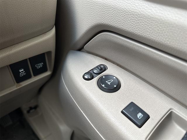 Ｎ－ＷＧＮ Ｇ・Ａパッケージ　４ＷＤ　ナビ　ＴＶ　衝突被害軽減システム　オートライト　ＨＩＤ　スマートキー　アイドリングストップ　電動格納ミラー　ベンチシート　ＣＶＴ　盗難防止システム　ＡＢＳ　ＥＳＣ　アルミホイール（34枚目）