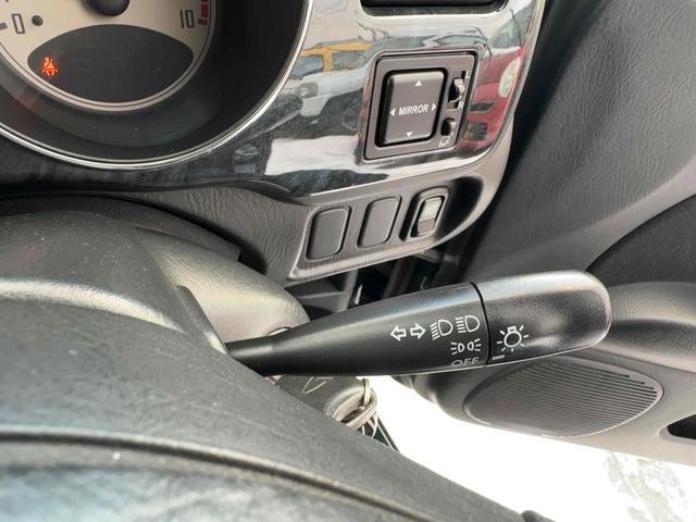 ミラジーノ ミニライトスペシャル　キーレスエントリー　電動格納ミラー　ＡＴ　ＣＤ　ミュージックプレイヤー接続可　アルミホイール　衝突安全ボディ　エアコン（6枚目）