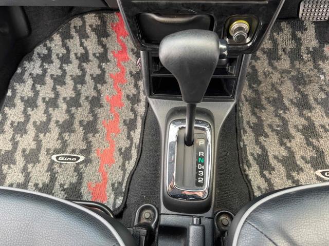 ミラジーノ ミニライトスペシャル　キーレスエントリー　電動格納ミラー　ＡＴ　ＣＤ　ミュージックプレイヤー接続可　アルミホイール　衝突安全ボディ　エアコン（10枚目）