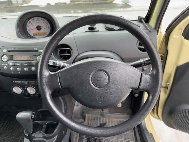 自ら操るハンドル！ドライバーの生命線です。お客様の目で実際にご確認ください。