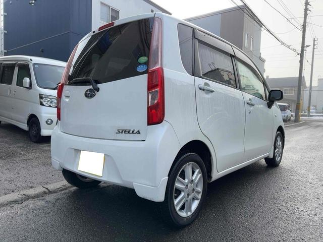 ステラ Ｌ　４ＷＤ　ナビ　キーレスエントリー　アイドリングストップ　電動格納ミラー　ベンチシート　ＣＶＴ　盗難防止システム　ＡＢＳ　アルミホイール　衝突安全ボディ　エアコン　パワーステアリング　パワーウィンドウ（15枚目）