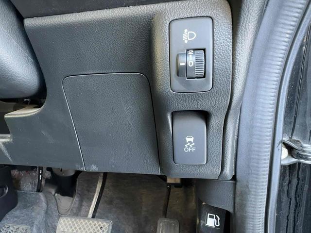 Ｎ－ＢＯＸ Ｇ・Ｌパッケージ　４ＷＤ　両側電動スライドドア　ナビ　スマートキー　アイドリングストップ　電動格納ミラー　シートヒーター　ベンチシート　ＣＶＴ　盗難防止システム　ＡＢＳ　ＥＳＣ　ＣＤ　ＵＳＢ　アルミホイール（7枚目）