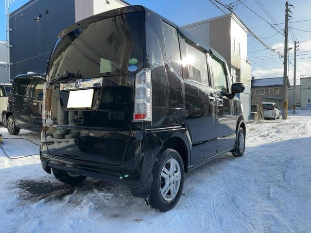 Ｎ－ＢＯＸ Ｇ・Ｌパッケージ　４ＷＤ　両側電動スライドドア　ナビ　スマートキー　アイドリングストップ　電動格納ミラー　シートヒーター　ベンチシート　ＣＶＴ　盗難防止システム　ＡＢＳ　ＥＳＣ　ＣＤ　ＵＳＢ　アルミホイール（15枚目）