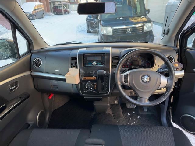 ワゴンRスティングレー TS 4WD ETC オートライト HID スマートキー 電動格納ミラー シートヒーター ベンチシート CVT 盗難防止システム ABS CD アルミホイール 衝突安全ボディ エアコン パワーステアリング(2枚目)