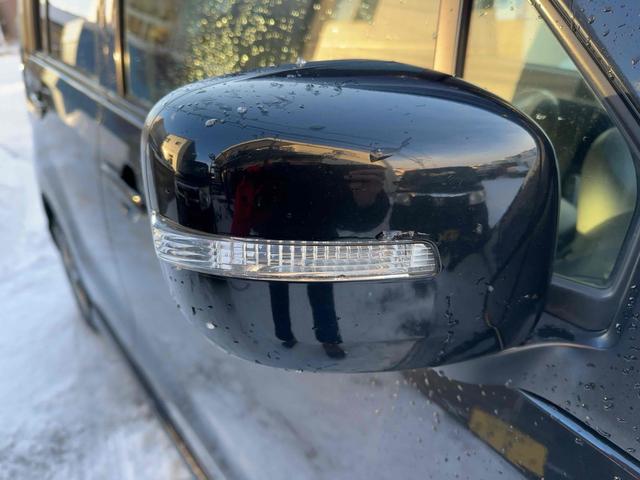 ワゴンRスティングレー TS 4WD ETC オートライト HID スマートキー 電動格納ミラー シートヒーター ベンチシート CVT 盗難防止システム ABS CD アルミホイール 衝突安全ボディ エアコン パワーステアリング(27枚目)