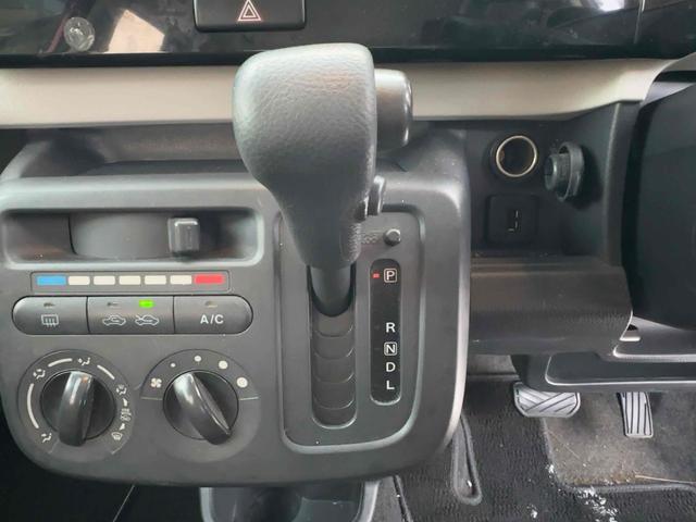 ＭＲワゴン Ｇ　電動格納ミラー　ベンチシート　ＣＶＴ　盗難防止システム　ＡＢＳ　アルミホイール　衝突安全ボディ　エアコン　パワーステアリング　パワーウィンドウ（4枚目）