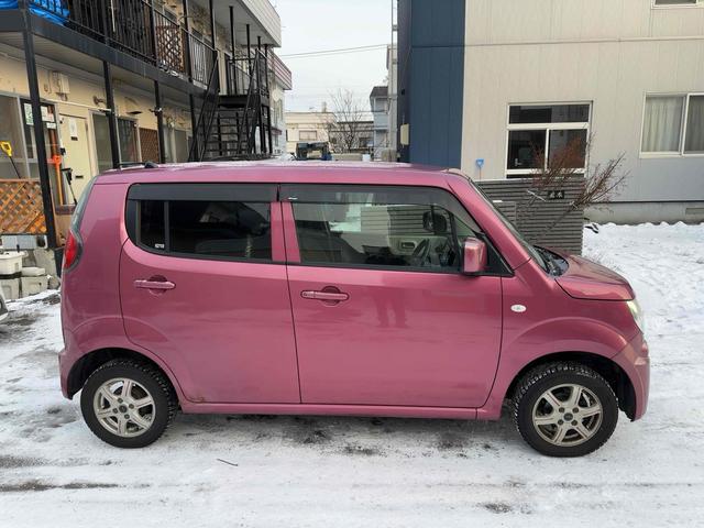 ＭＲワゴン Ｇ　電動格納ミラー　ベンチシート　ＣＶＴ　盗難防止システム　ＡＢＳ　アルミホイール　衝突安全ボディ　エアコン　パワーステアリング　パワーウィンドウ（12枚目）