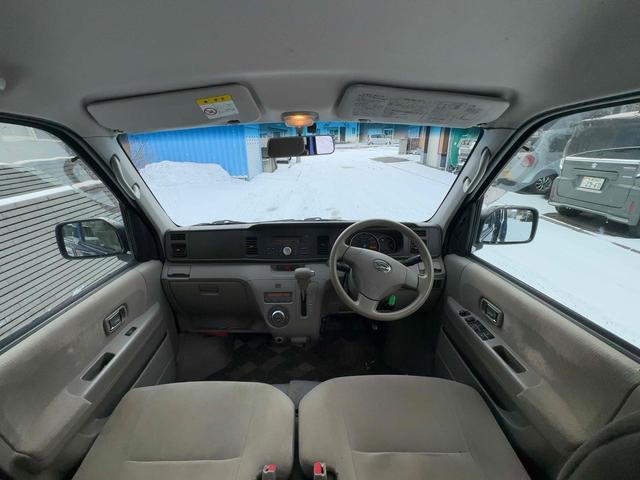 アトレーワゴン カスタムターボRS 4WD ETC HID キーレスエントリー 電動格納ミラー ベンチシート AT 盗難防止システム ABS CD アルミホイール 衝突安全ボディ エアコン パワーステアリング パワーウィンドウ(2枚目)