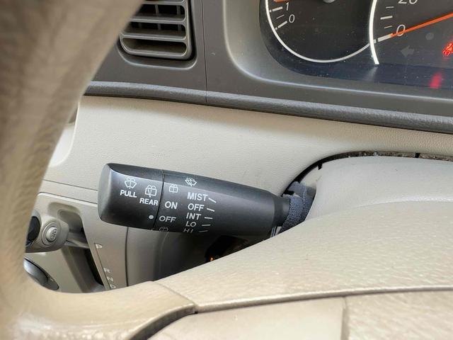 アトレーワゴン カスタムターボRS 4WD ETC HID キーレスエントリー 電動格納ミラー ベンチシート AT 盗難防止システム ABS CD アルミホイール 衝突安全ボディ エアコン パワーステアリング パワーウィンドウ(4枚目)