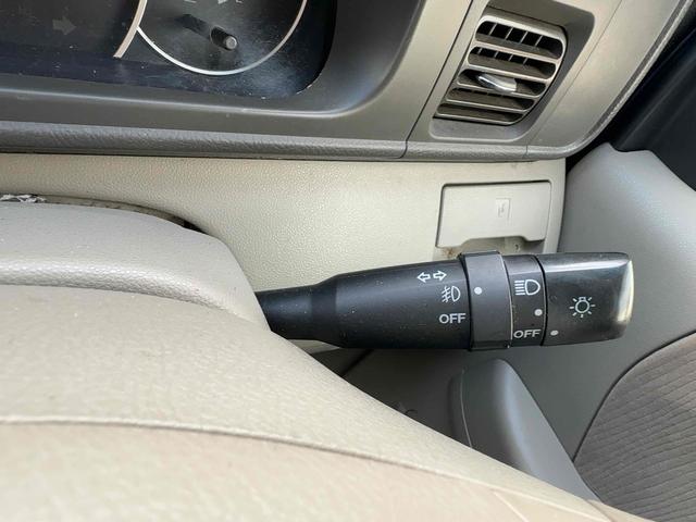 アトレーワゴン カスタムターボRS 4WD ETC HID キーレスエントリー 電動格納ミラー ベンチシート AT 盗難防止システム ABS CD アルミホイール 衝突安全ボディ エアコン パワーステアリング パワーウィンドウ(5枚目)