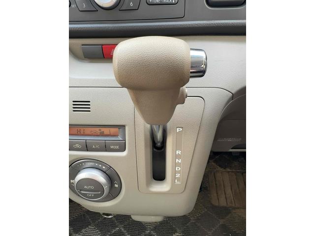 アトレーワゴン カスタムターボRS 4WD ETC HID キーレスエントリー 電動格納ミラー ベンチシート AT 盗難防止システム ABS CD アルミホイール 衝突安全ボディ エアコン パワーステアリング パワーウィンドウ(6枚目)