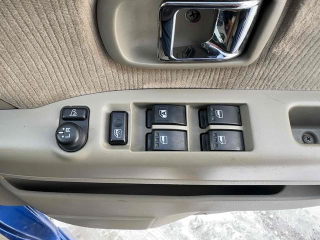 アトレーワゴン カスタムターボRS 4WD ETC HID キーレスエントリー 電動格納ミラー ベンチシート AT 盗難防止システム ABS CD アルミホイール 衝突安全ボディ エアコン パワーステアリング パワーウィンドウ(10枚目)
