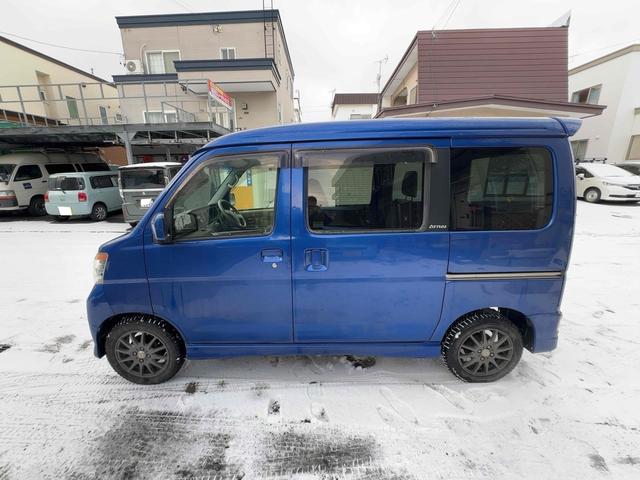 アトレーワゴン カスタムターボRS 4WD ETC HID キーレスエントリー 電動格納ミラー ベンチシート AT 盗難防止システム ABS CD アルミホイール 衝突安全ボディ エアコン パワーステアリング パワーウィンドウ(15枚目)