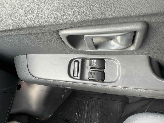 ハイゼットカーゴ ＤＸ　４ＷＤ　ＡＴ　ドライブレコーダー　両側スライドドア　キーレスエントリー　エアコン　パワーステアリング　パワーウィンドウ　運転席エアバッグ　助手席エアバッグ　ＣＤ（22枚目）