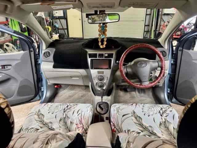 ベルタ Ｘ　北米ヤリス仕様　ハワイ仕様　ＵＳＤＭ　ＨＤＭ　素ガラス　サイドマーカー　ＴＲＤショック　ドライブレコーダー　バックカメラ　ナビＴＶ　ローダウン　夏冬タイヤ（2枚目）