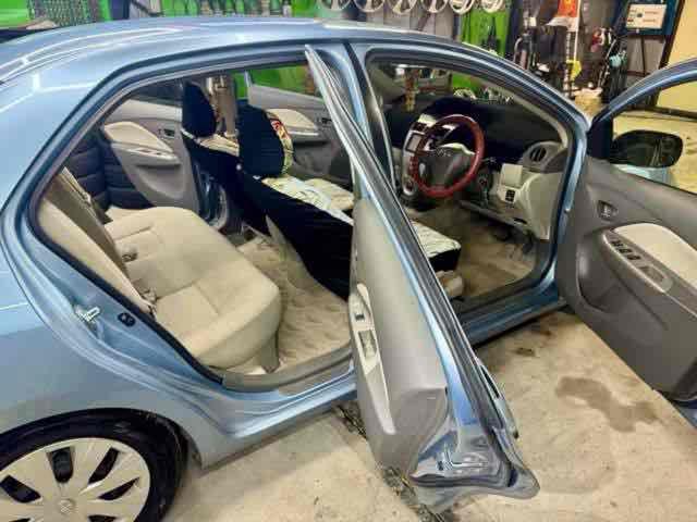 ベルタ Ｘ　北米ヤリス仕様　ハワイ仕様　ＵＳＤＭ　ＨＤＭ　素ガラス　サイドマーカー　ＴＲＤショック　ドライブレコーダー　バックカメラ　ナビＴＶ　ローダウン　夏冬タイヤ（22枚目）