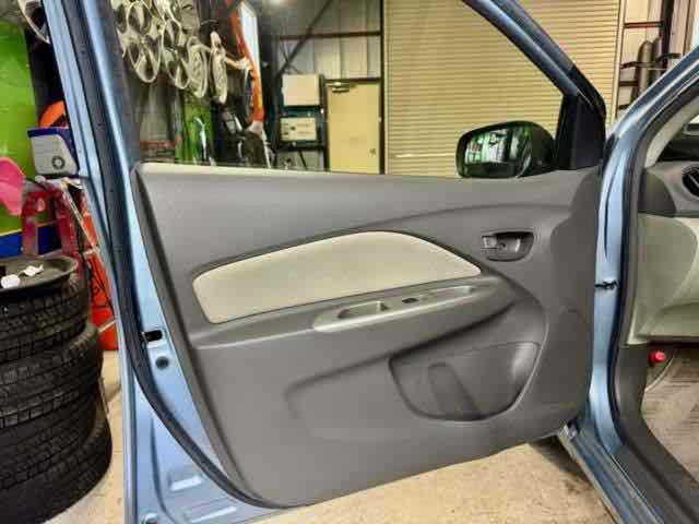 ベルタ Ｘ　北米ヤリス仕様　ハワイ仕様　ＵＳＤＭ　ＨＤＭ　素ガラス　サイドマーカー　ＴＲＤショック　ドライブレコーダー　バックカメラ　ナビＴＶ　ローダウン　夏冬タイヤ（30枚目）