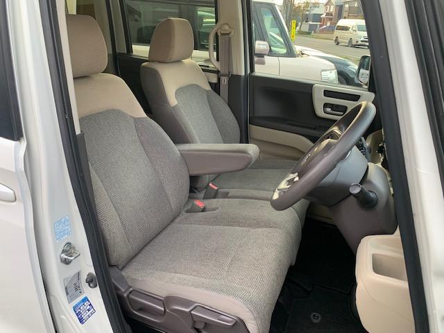 N-BOX G・Lホンダセンシング 車検2年付 ホンダセンシング 4WD 電動スライドドア 純正ナビ TV Bluetooth LED 運転席&助手席シートヒーター オートエアコン(11枚目)